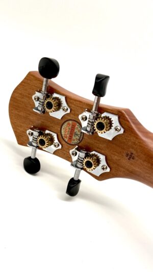 aNueNue C3E ukulele koncertowe z przetwornikiem