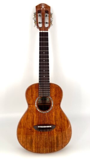 AKK2 AK14264 Front aNueNue AKK2 - Hawaiian Koa - ukulele koncertowe