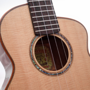 aNueNue UT-100 Sitka Bird – ukulele tenorowe