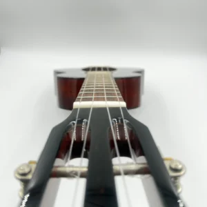 aNueNue AMM3 ukulele tenorowe gryf radius