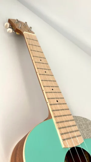 aNueNue UT-10 IG Ice Green Sopran Fret Board
