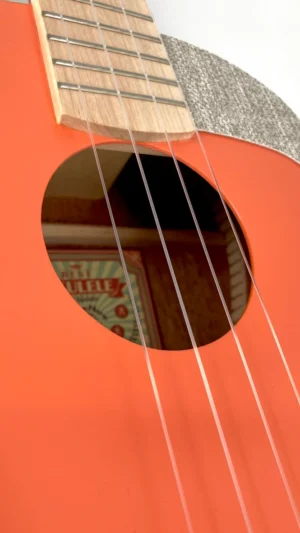aNueNue UT-10 LC Living Coral Tenor Sound Hole