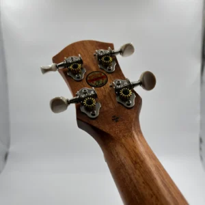 aNueNue UT-10 BB czarne ukulele tenorowe