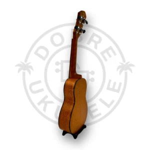 Anuenue s3 sopran mahoniowy top solid angle